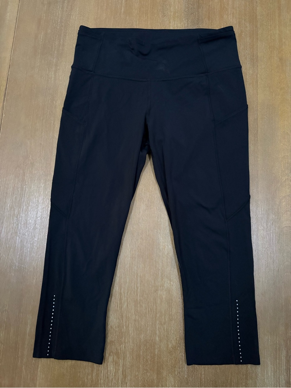 lululemon athletica Black Cropped Leggings with Side Phone Pockets